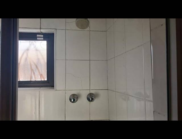 4 BEDROOM PROPERTY TO RENT IN MONTFORD